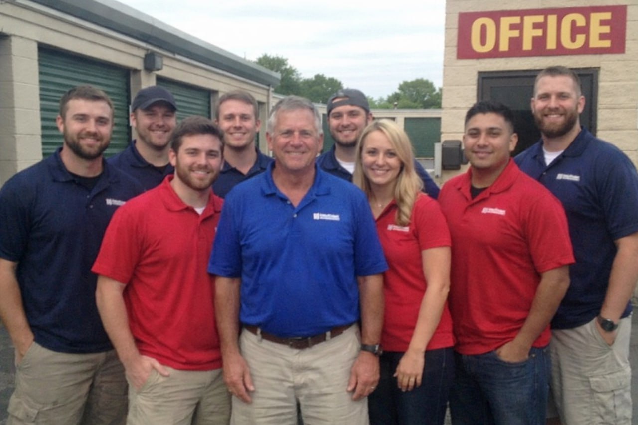 Water damage restoration professionals in Round Lake Beach, IL